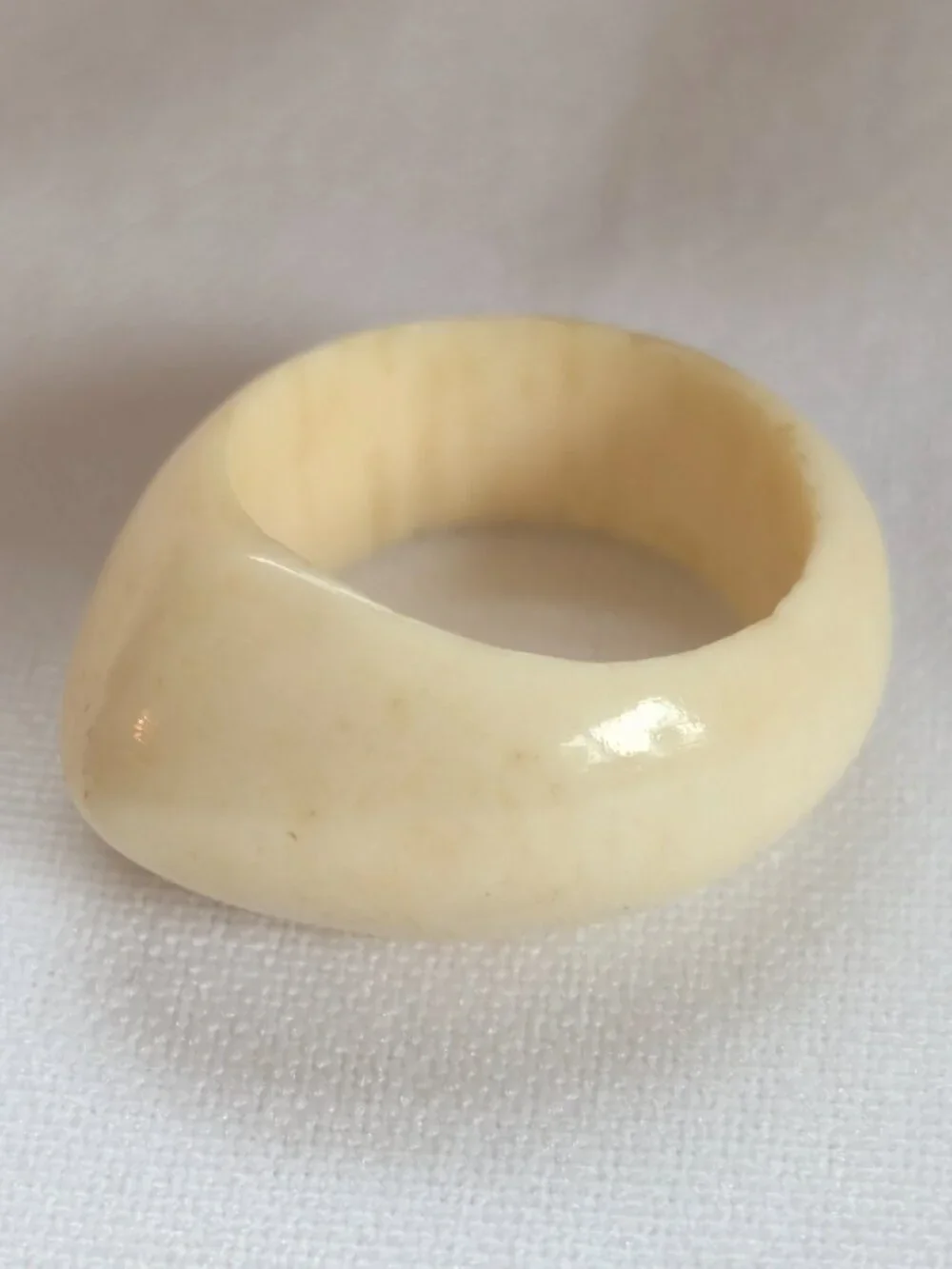 Vintage Carved Bovine Bone Dome Ring Size 5
